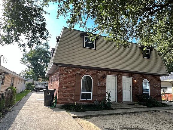 2nd image of 2111-13 E Beauregard Ave