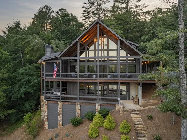 2028 Shady Falls Rd, Blue Ridge, GA 30513