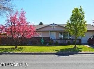1117 S 32nd Ave, Yakima, WA 98902