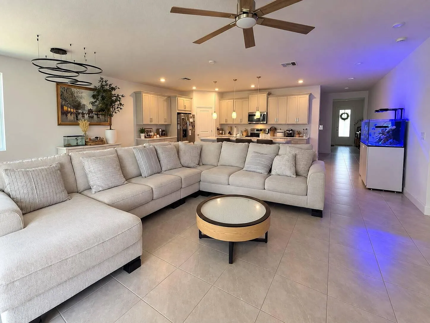 4 bed, 3.0 bath, 2222 sqft, $3,350 — Photo 1