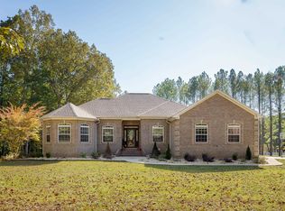 47 Cove Point Rd, Spruce Pine, AL 35585