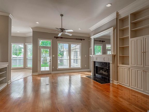 5th image of 825 Wordsworth Dr