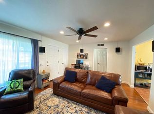 6804 Colby Ave, Windsor Heights, IA 50324