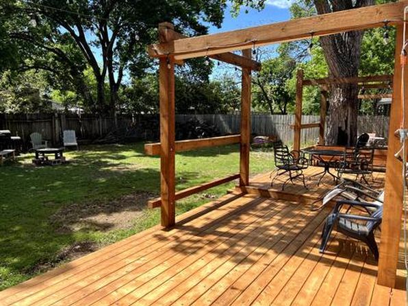 2401 Laramie Trl #A