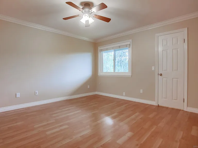 3513 Caminito Sierra #302 — Photo 25