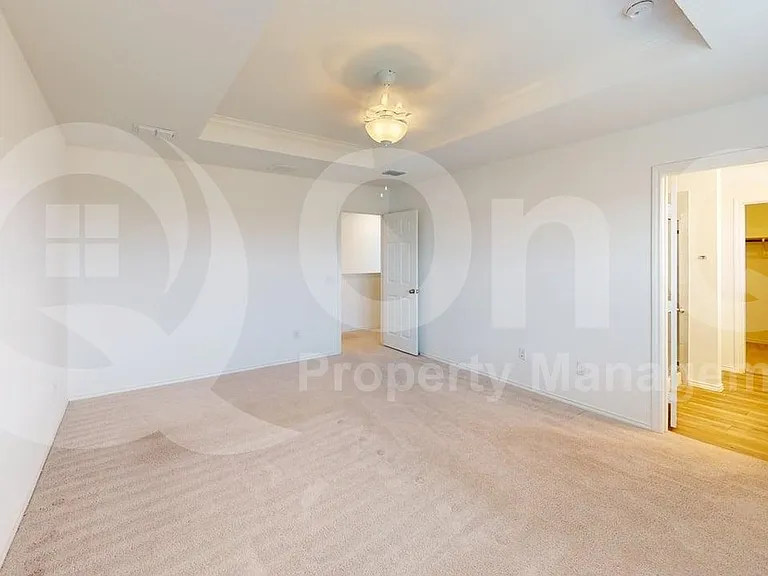 882 Breakwater Dr — Photo 8