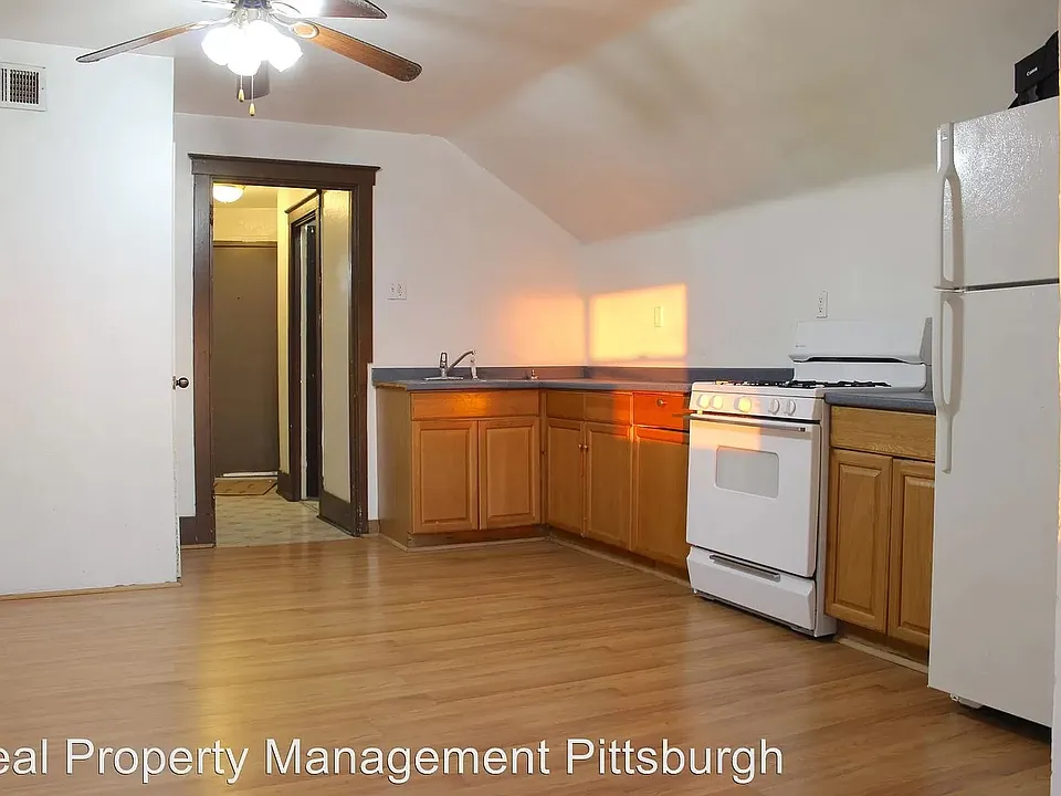 2318 Woodstock Ave #6