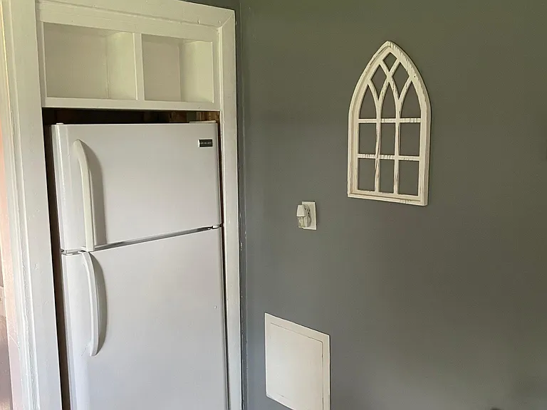 709 W Main St — Photo 12