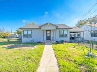 2013 North St, San Angelo, TX 76901