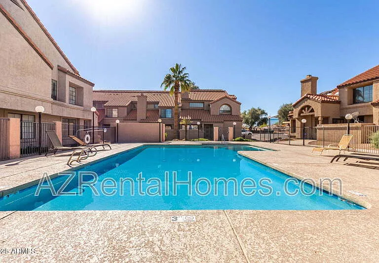 609 E Mesquite Cir #127 — Photo 15
