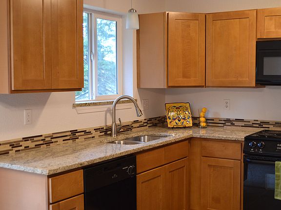 3rd image of 2240 E Crestview Dr