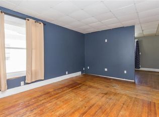 2024 1st Ave, Perry, IA 50220