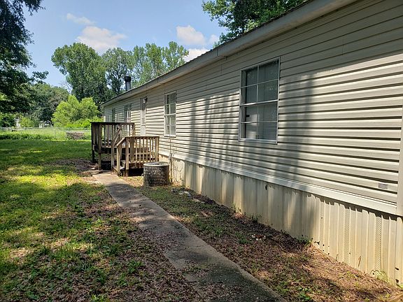 4th image of 110 Oakwood Dr