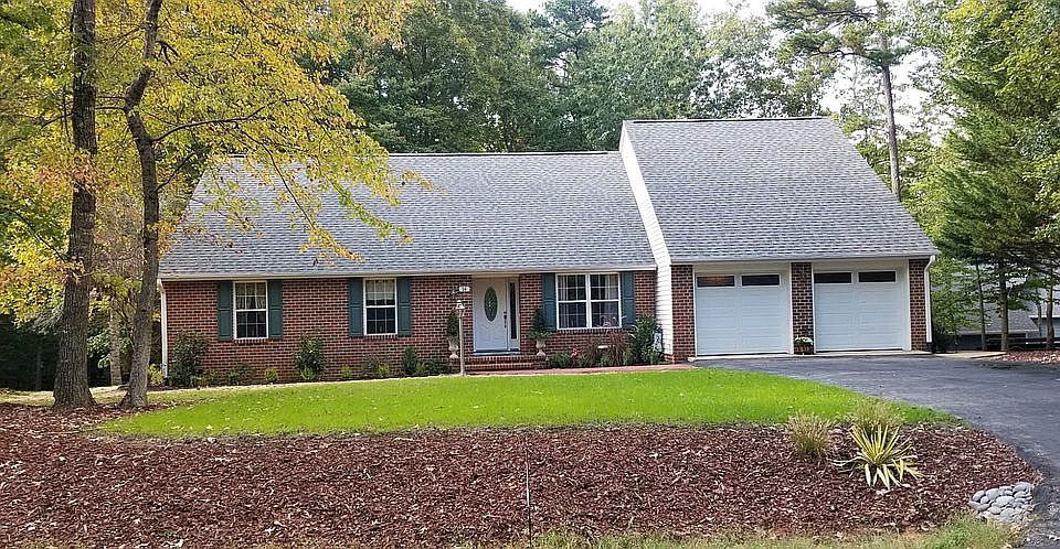1st image of 14 Barefoot Ln