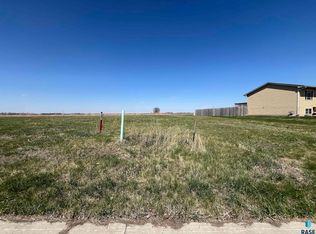 804 W Beck St, Worthing, SD 57077