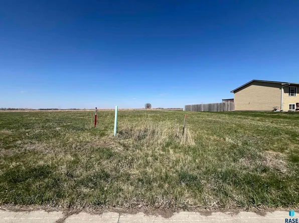 804 W Beck St, Worthing, SD 57077