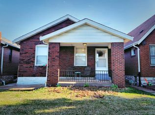 4010 McDonald Ave, Saint Louis, MO 63116