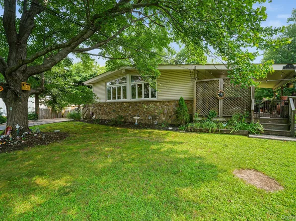 1 Gloria Court, New City, NY 10956