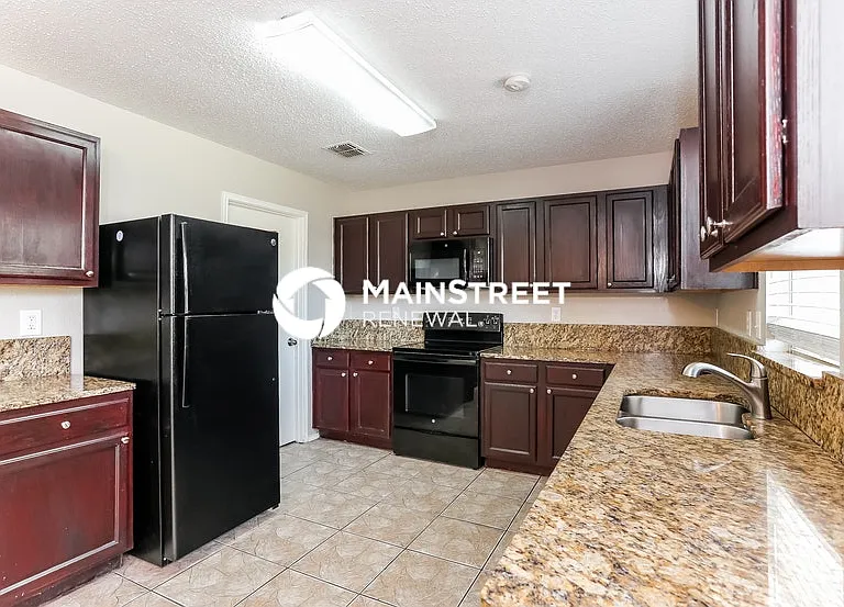 3011 Clemente Dr — Photo 6