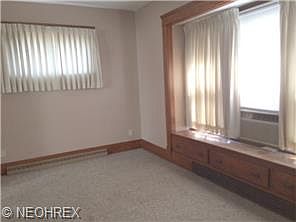 5th image of 26 E Madison Ave SE