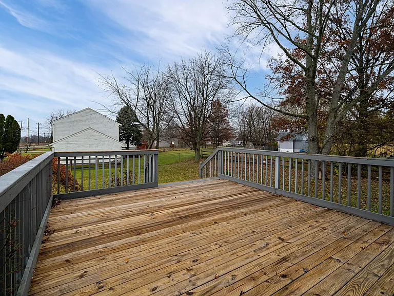6978 Fallen Oaks Dr — Photo 5