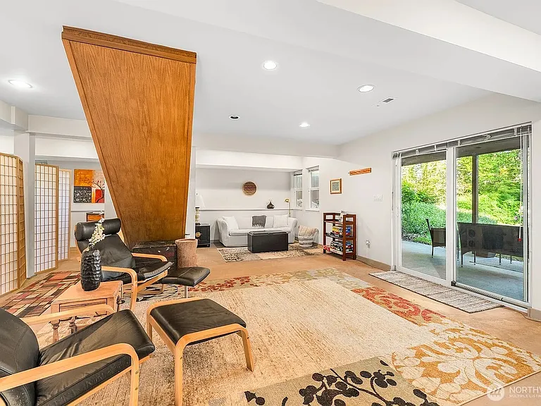 33 N Bay Ln — Photo 27