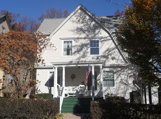77 Baldwin St, Glen Ridge, NJ 07028