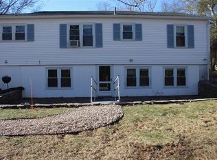 7 Wayside Ct, Kingston, RI 02881