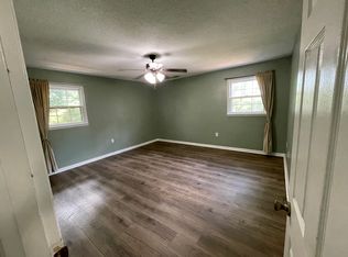 92 Crawford Rd, Eva, AL 35621