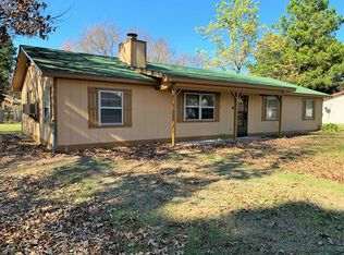 212 Creekside Cir, Athens, TX 75752