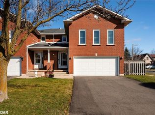 111 Genesee Dr, Oakville, ON L6H5Z3