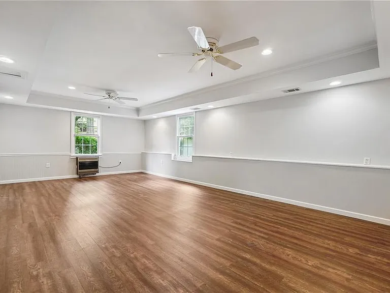 2565 Chestea Dr NE — Photo 23