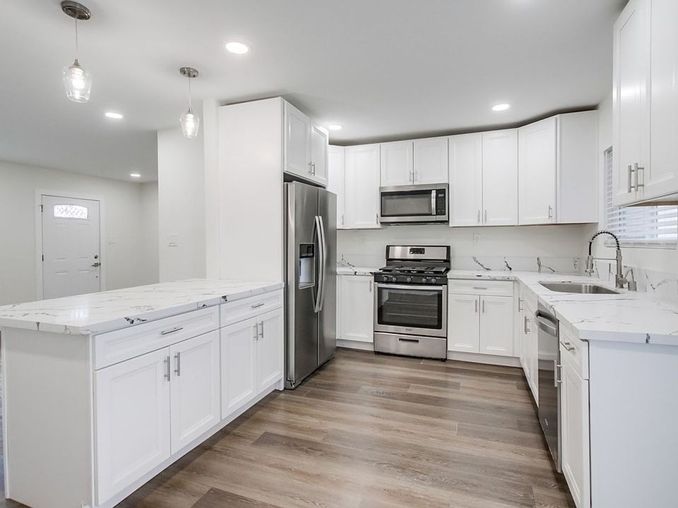 1st image of 4527 63rd St