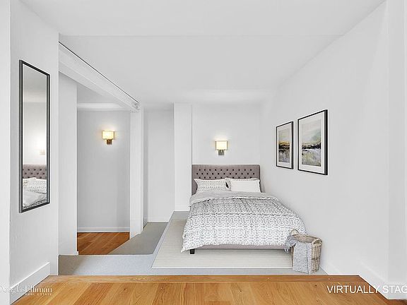 3rd image of 255 W 90th St #Penthouse