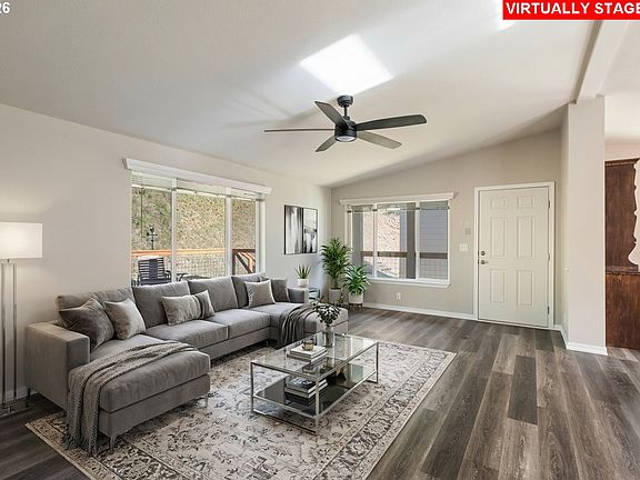 4th image of 66017 N Bay Rd