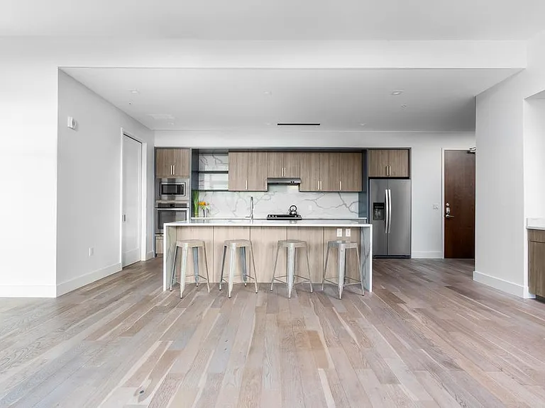 Quartz counter-tops