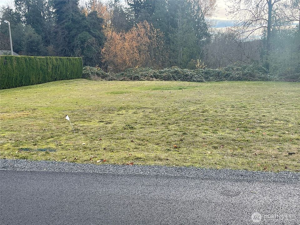 2nd image of 0 Grand Street