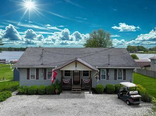1241 N Main St, Kewanna, IN 46939