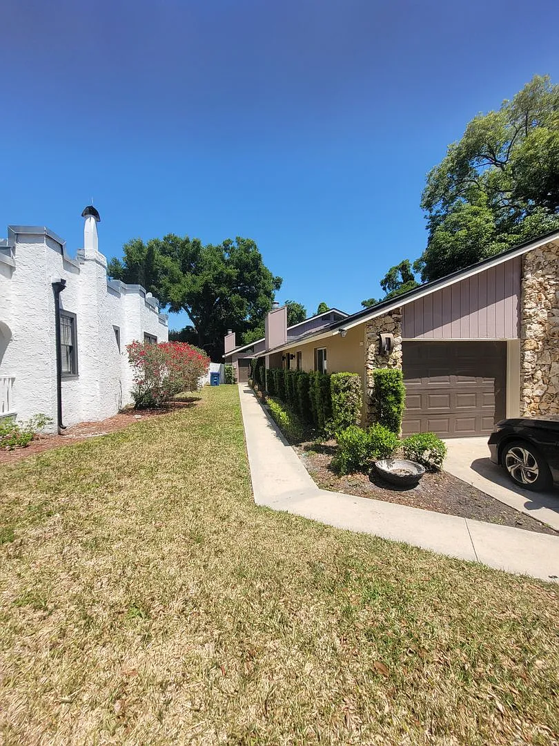 Cozy remodeled 2 bed 1.5bath in Winter Park — Photo 2