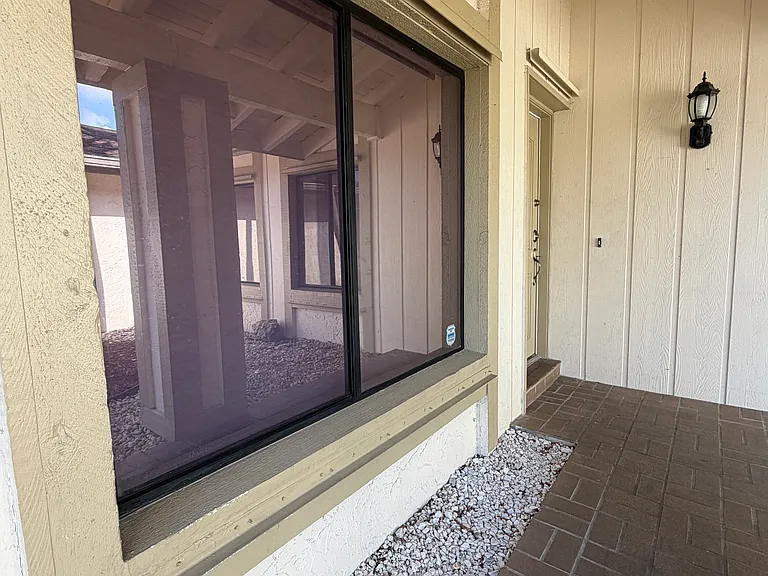 13261 SW 102nd Ter — Photo 3