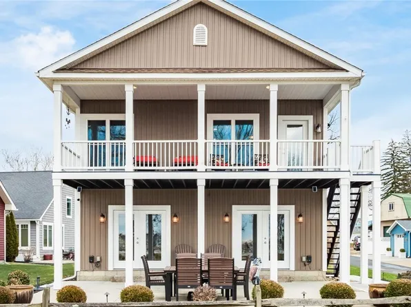 181 Lakeview Dr, Buckeye Lake, OH 43008