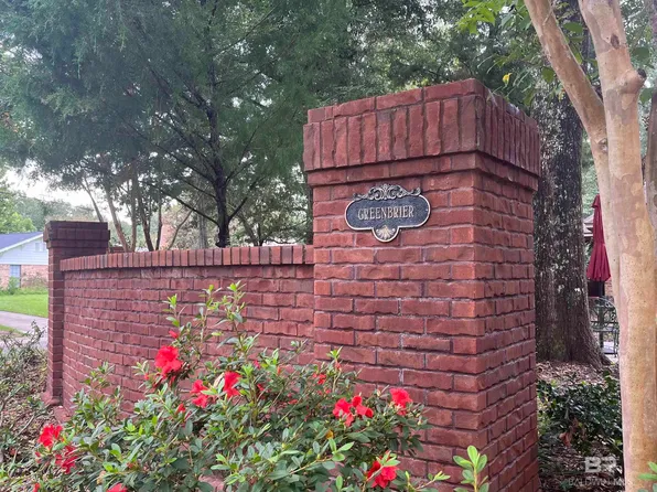 11 Greenbrier Ln Unit 2, Fairhope, AL 36532