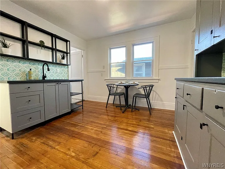 434 23rd St #UPPER — Photo 4