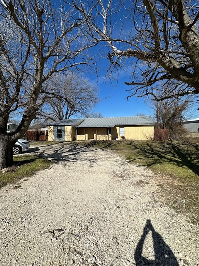 6668 County Rd 120 - Clyde TX — Photo 1