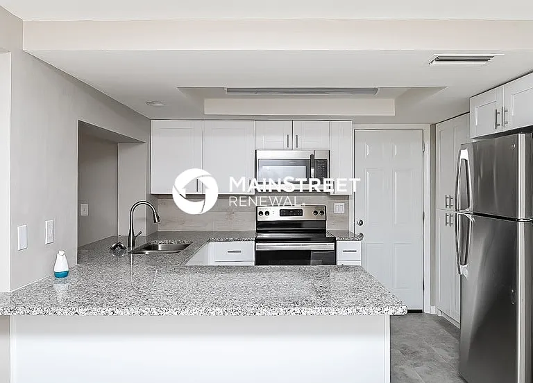 4010 Stratfield Dr — Photo 7