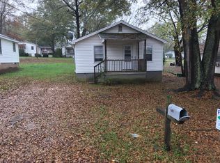 108 Farmer St, Easley, SC 29640