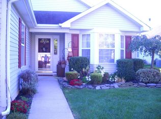 10 Meadows Ln, Whiting, NJ 08759