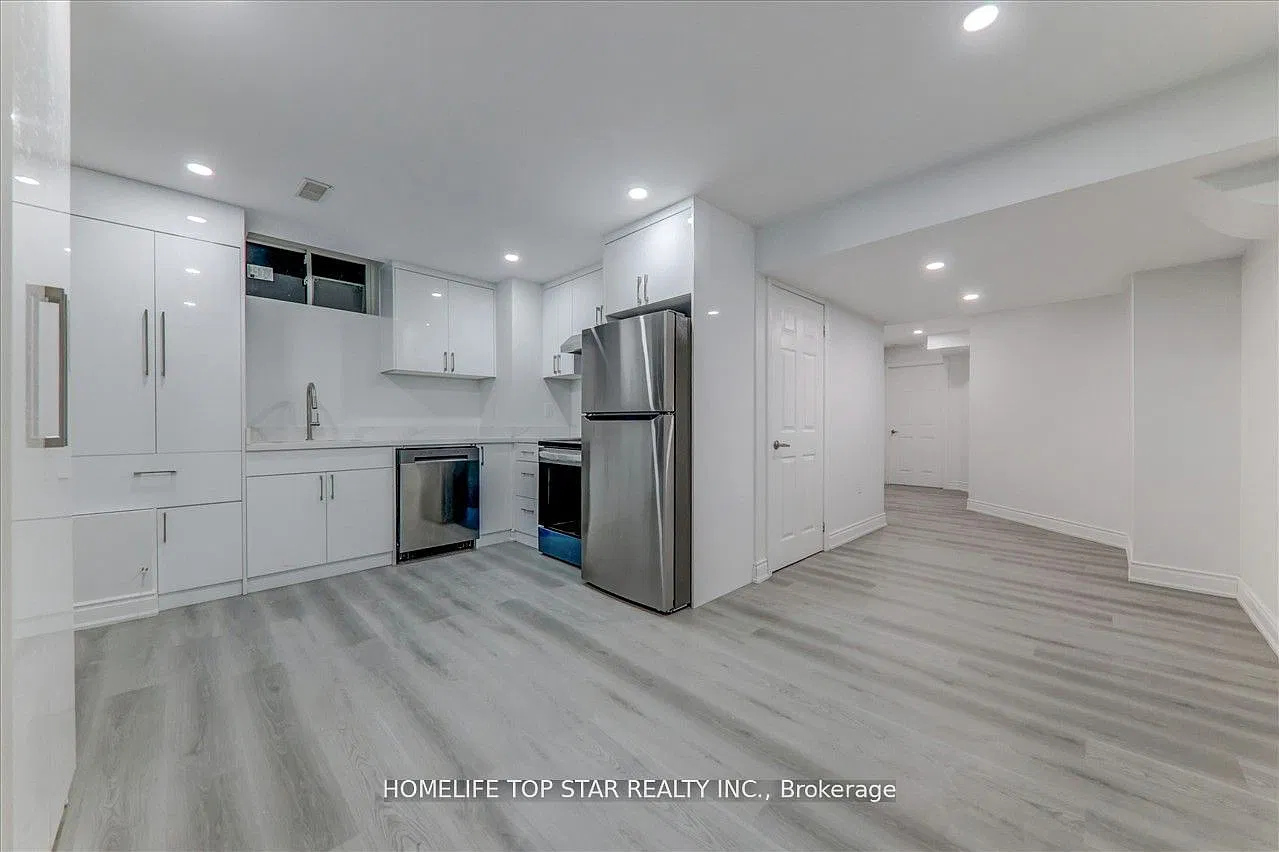 2 bed, $2,100 — Photo 2