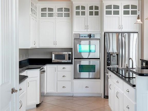 5th image of 3571 Laguna Ct