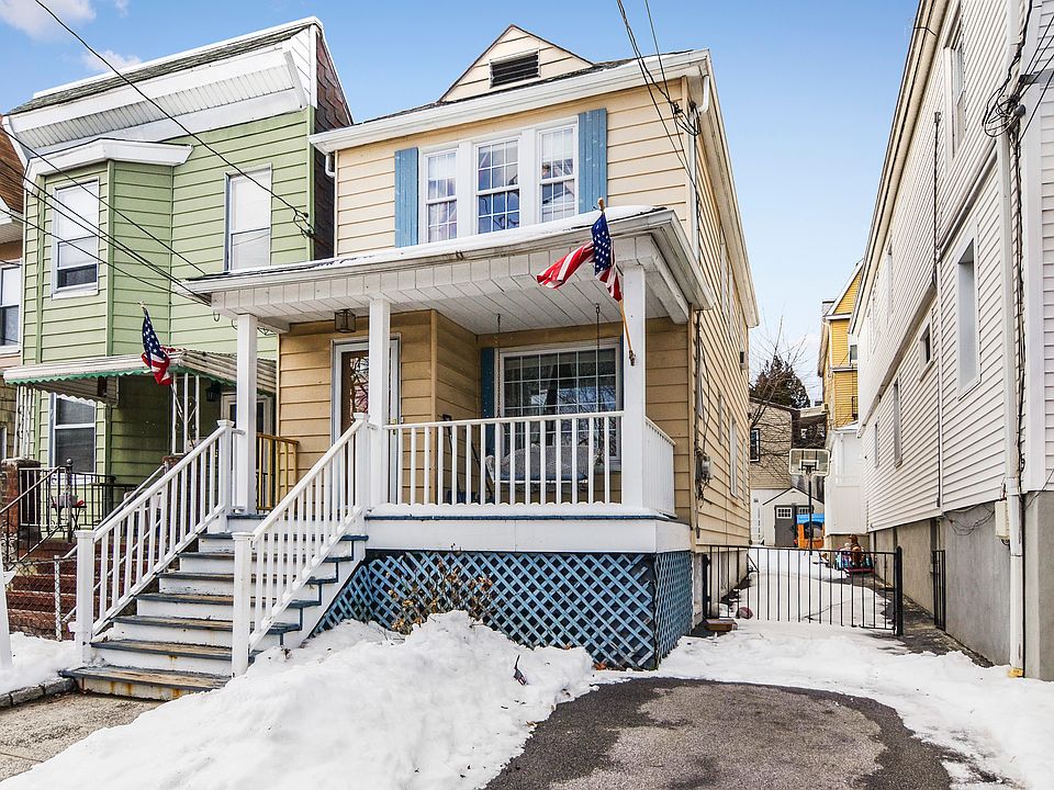 1st image of 51 Sterling Ave